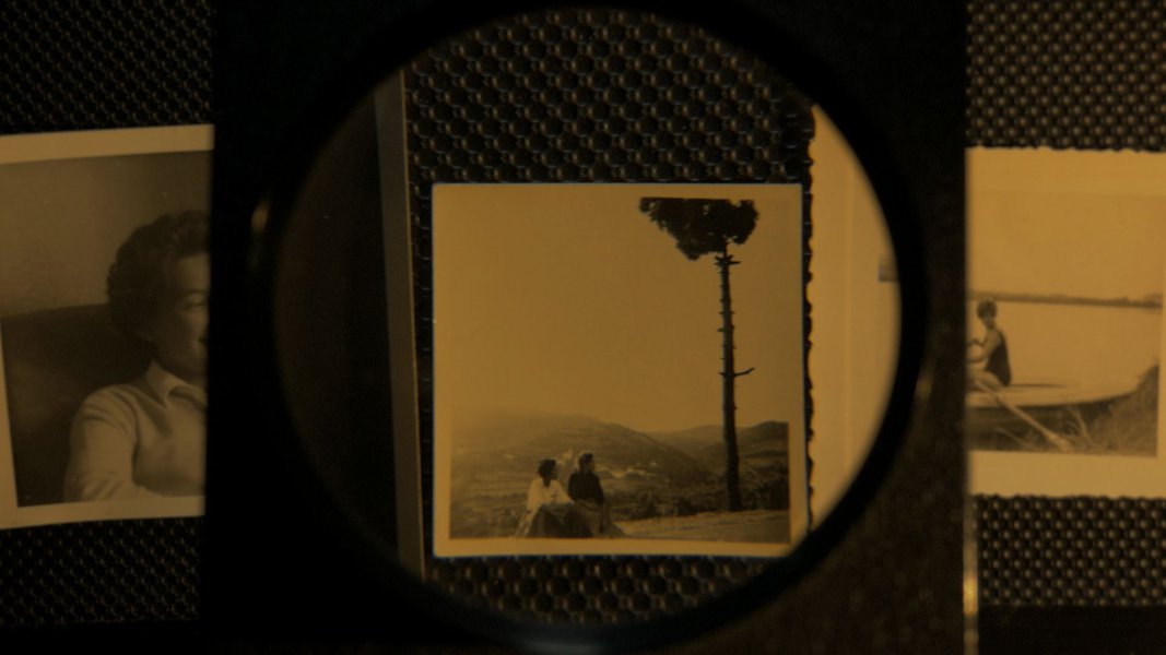 Sobrepostos still.jpg