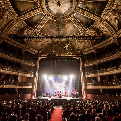 Dança, poesia, música e performance nos 105 anos do Theatro Circo 